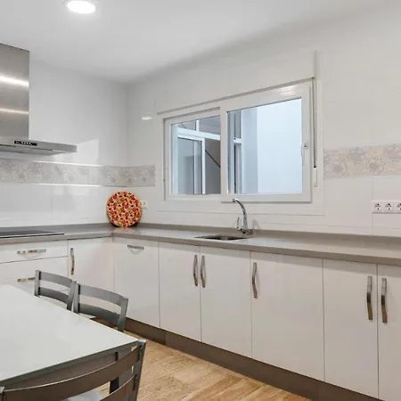 Amplio Cerca Del Centro *